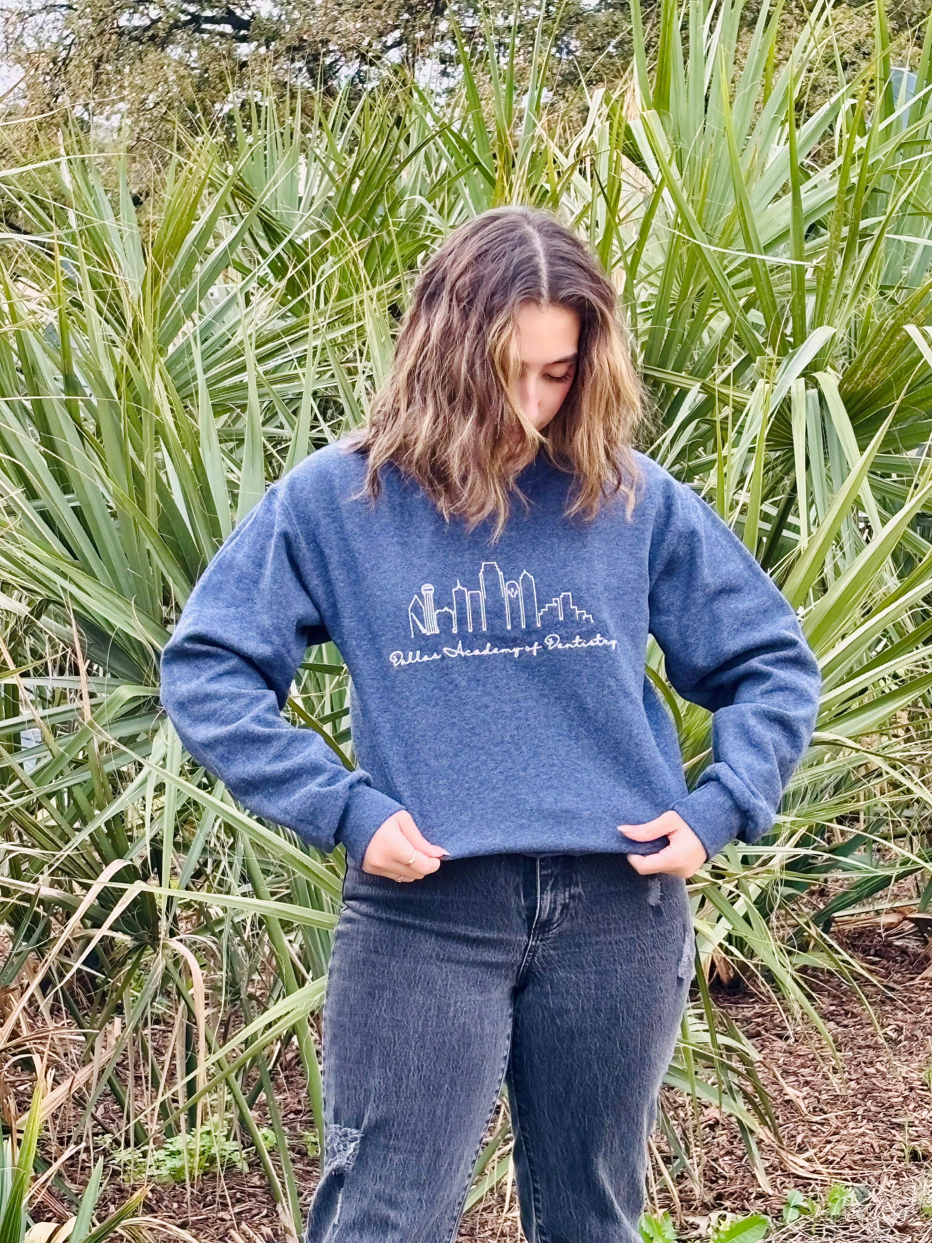 Dallas Academy of Dentistry_Skyline Crewneck