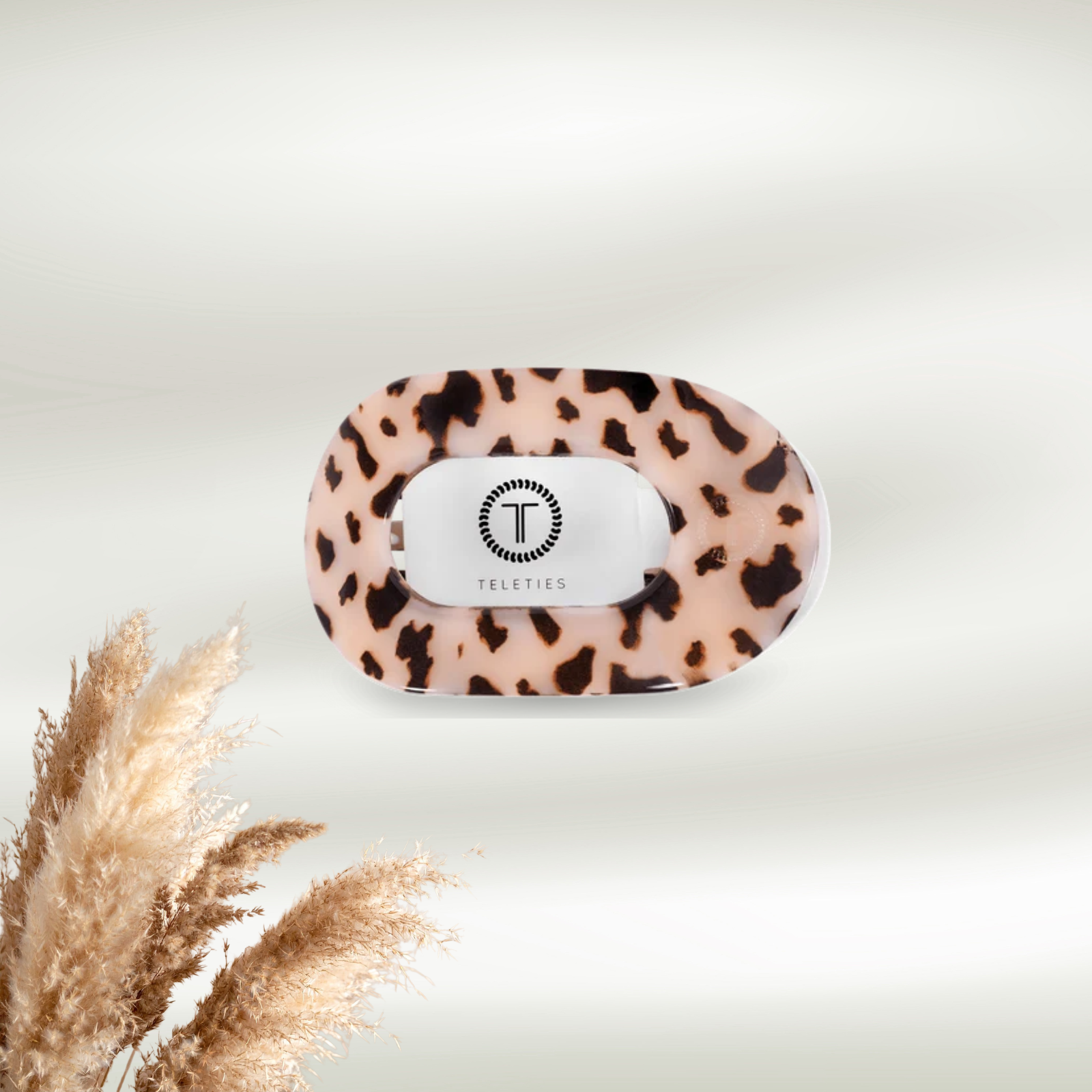 Teleties Blonde Tortoise Flat Round Hair Clip