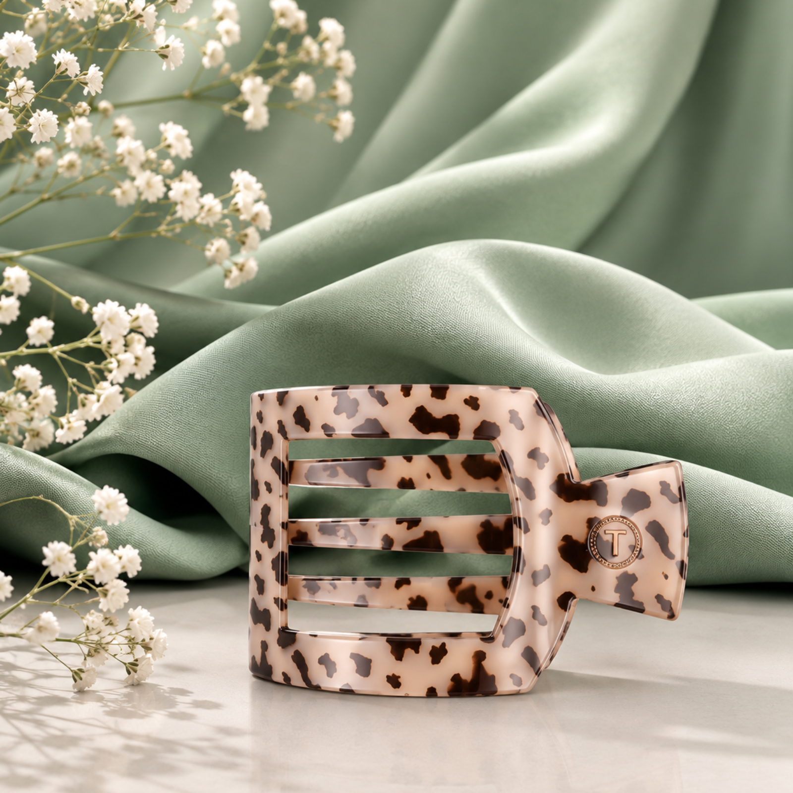 Teleties Blonde Tortoise Flat Square Hair Clip