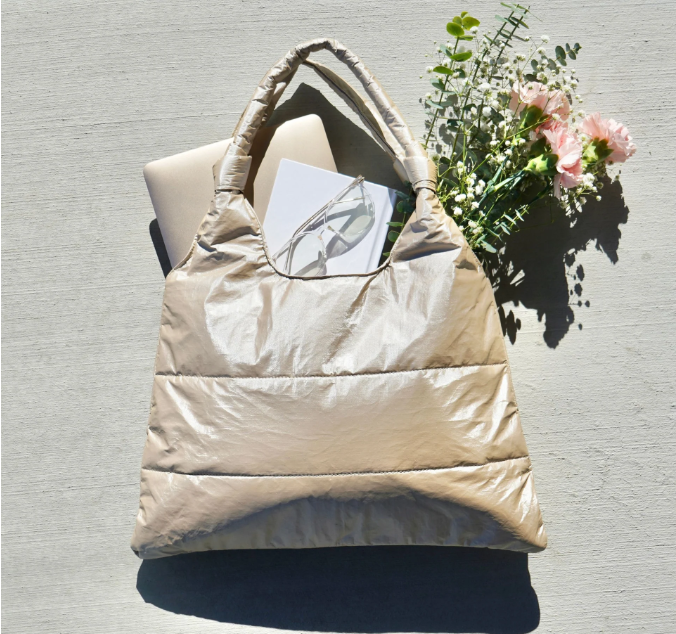 Hi Love "Love Me Knot" Shimmer Beige